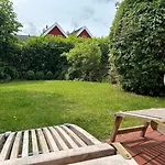 Romantikhaus Am Hafen In Semesterbostad