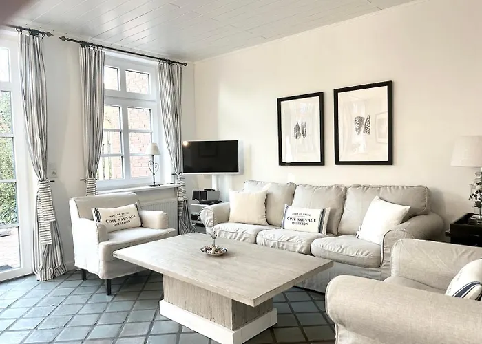 בית נופש Romantikhaus Am Hafen In גריטזיל